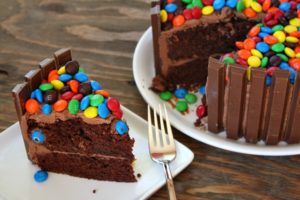 kit-kat-cake-7