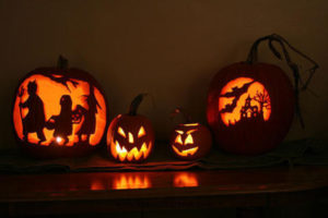 four-carved-pumpkins2