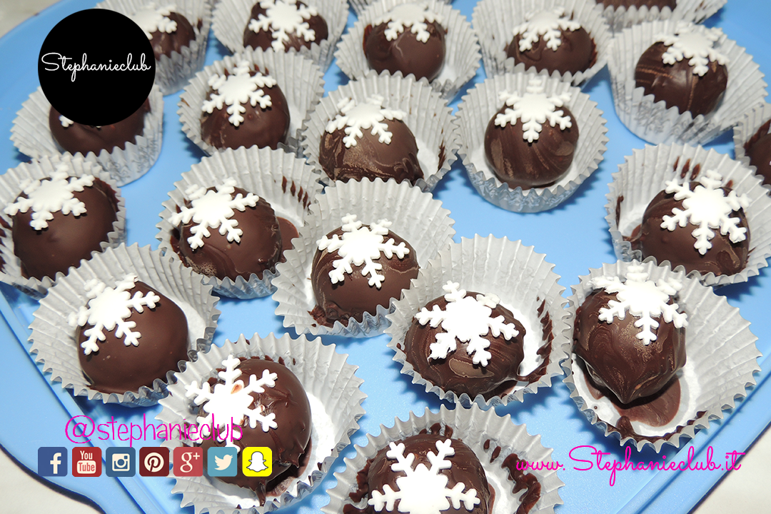 snowfakes_cake_pops_03