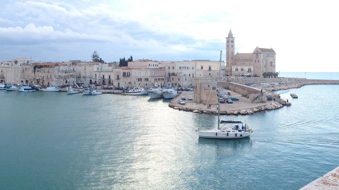 02 giugno 2018 a Trani "la perla dell'Adriatico" - Festa della Repubblica